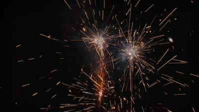 #15292 Fountains 1.5m, 40s (Fuse)