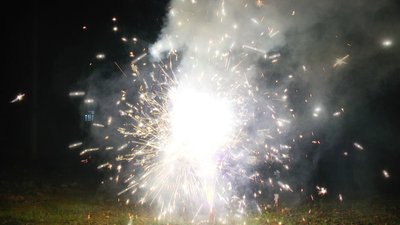 #15279 Fountains 4.0m, 75s (Fuse)