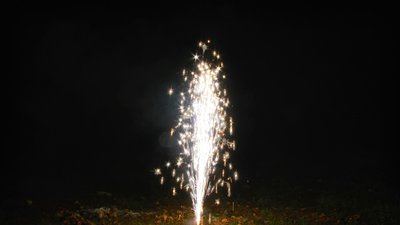 #15388 Conical fountain 4" 3.0m, 25s (Fuse)