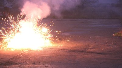 #17109 Петарды Environmental firecrackers(silver with blast)