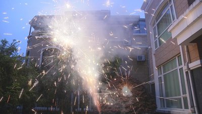 #15279 Fountains 4.0m, 75s (Fuse)