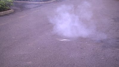 #14970 Pétards NO.4 firecracker with 1 bang  and  green light ( glass paper wrapped)