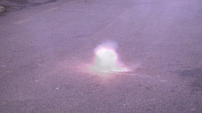 #14970 Pétards NO.4 firecracker with 1 bang  and  green light ( glass paper wrapped)