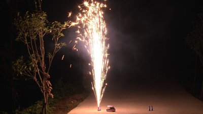 #15388 Conical fountain 4" 3.0m, 25s (Fuse)