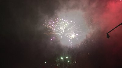 #20163 Cakes 24x1.0"/6x1.2" 30 shots