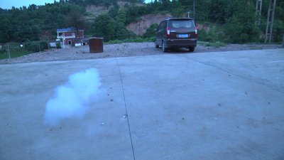 #17140 FIRECRACKERS Firecrackers no.8 FUSE