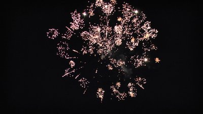 #13246 Roman Candles 1.2" 8 shots