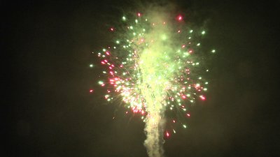 #16829 Батарея салютов 22x0.8"/24x1.2" 46 выстрелов