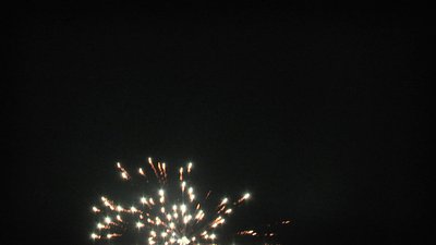 #22588 Festival balls 1.5" 6 bombes