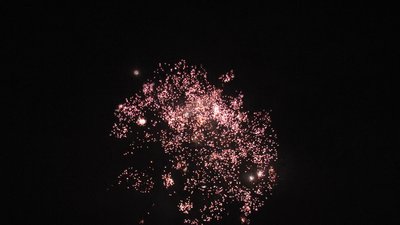 #23568 Festival balls 1.75" 15 bombes