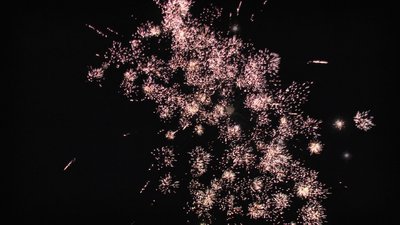 #23839 Festival balls 1.75" 6 bombes