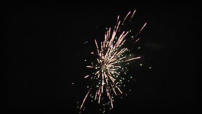 #23870 Bombas de festival1.75"/4.0" 6 bolas