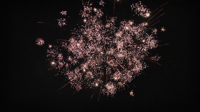 #24472 Bombas de festival1.75"/4.0" 6 bolas