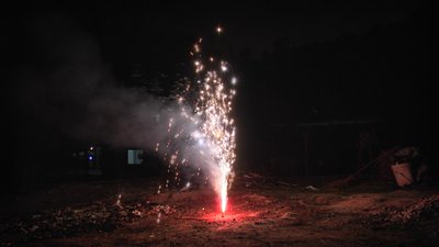 #24716 Conical fountain 3" 1.0m, 15s (Mecha)