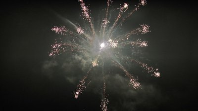 #25000 Батарея салютов 40x1.0"/150x1.2" 190 выстрелов