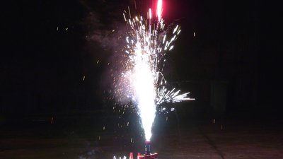 #25727 Fountains 1.5m, 12s (Fuse)