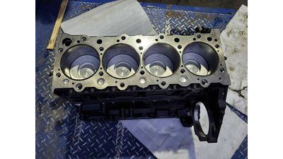 #28808 4HK1 electronic fuel injection cylinder assembly