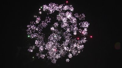 #7117 Roman Candles 1.5" 8 shots