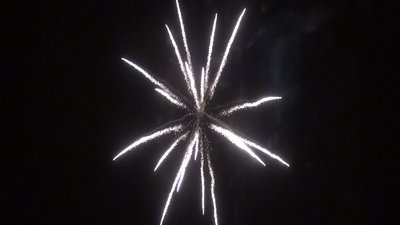 #8020 Bombe pyrotechnique 4.0"