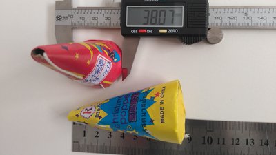 #17061 Popper toys with color paper (rectangle shape) of cone shape(gold/yellow/red/blue/green)