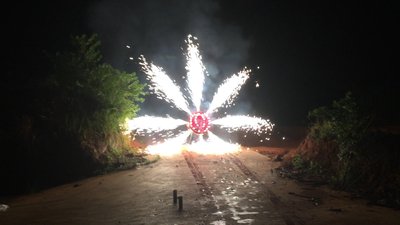 #8693 Fountains 3.0m, 35s (Fuse)