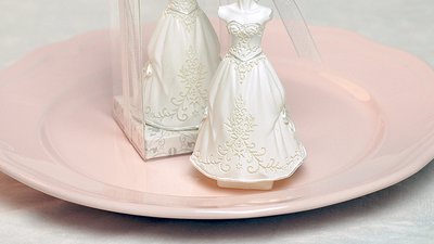 #14458 Wedding Dress Candle