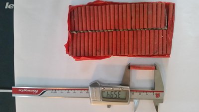 #8128 BUNCH OF FIRECRACKERS Small bunch of fireworks