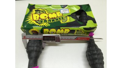#14302 FIRECRACKERS Big Granade With Fuse