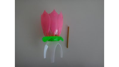#18174 Cake fountain with candle for birthday