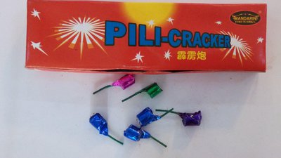 #8225 Pétards Pili-cracker